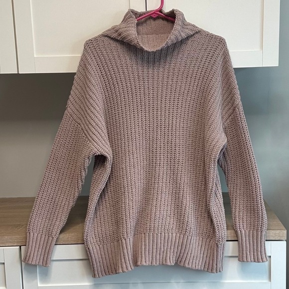 aerie Sweaters - Aerie Oversized Chenille Sweater Beige Slouchy Funnel Mock Neck Size XS Cozy